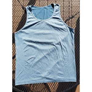 Lululemon blue metal vent tank xl
